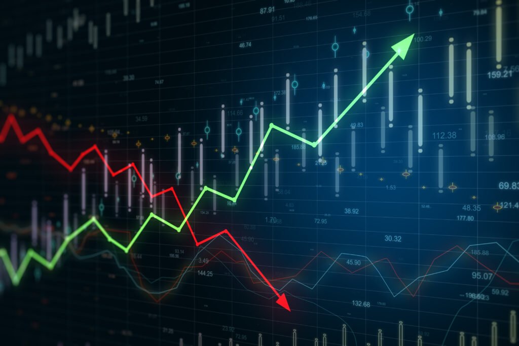 calificación de Moody's: gráfico financiero con flechas roja y verde en una pantalla de mercado
