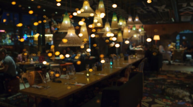 China Suárez e Icardi: luces de boliche y ambiente nocturno que ilustran el escándalo