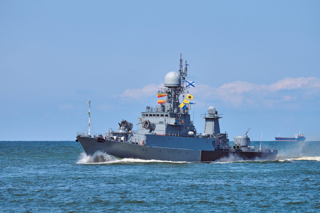 Ejercicio Panamax: buque de guerra durante maniobras navales multinacionales en el mar