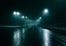 Calle urbana de noche que ilustra la llegada del GAC S7 a la Argentina