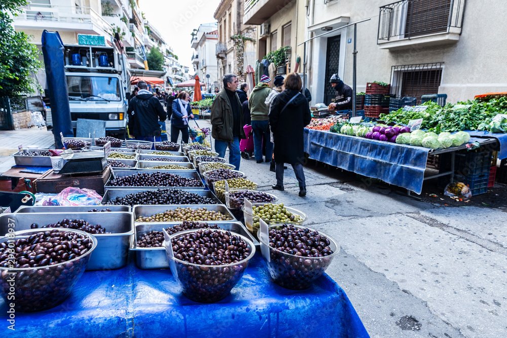 informalidad laboral: puestos de una feria callejera
