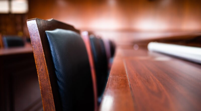 juicio por Maradona: interior de una sala de tribunales de la justicia