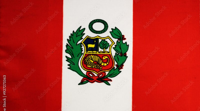 Keiko Fujimori: bandera de Perú flameando
