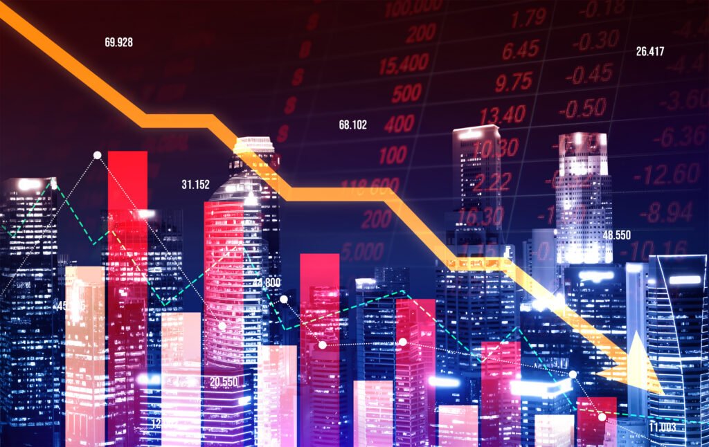 Riesgo país: gráficos en baja del mercado financiero sobre una ciudad