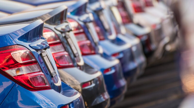 Créditos a tasa 0: autos nuevos en una concesionaria