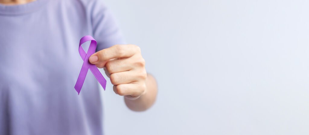 femicidios en Argentina: lazo violeta contra la violencia de género