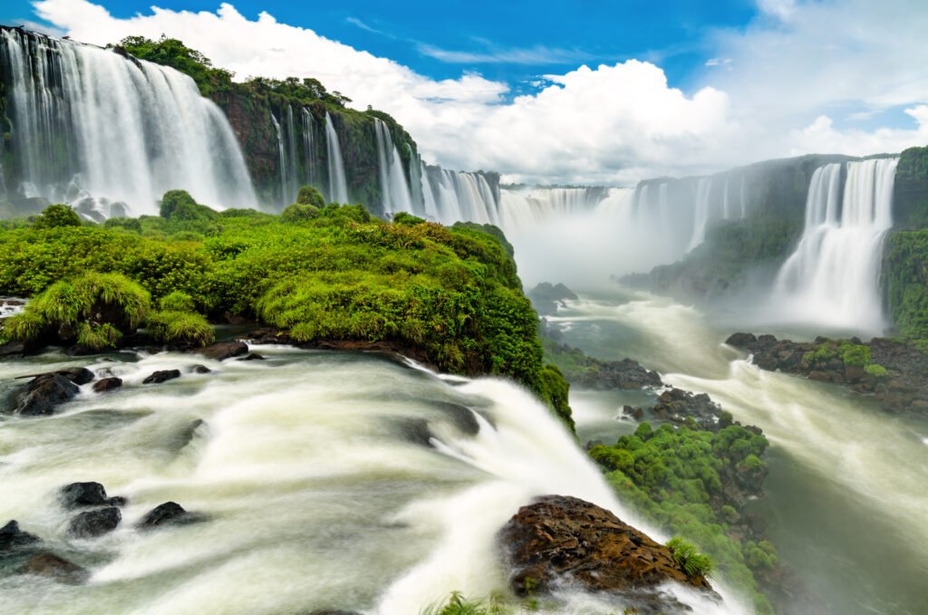 Garganta del Diablo: las Cataratas del Iguazú con gran caudal