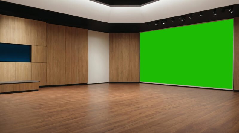 Natalie Weber: set de estudio de televisión con luces
