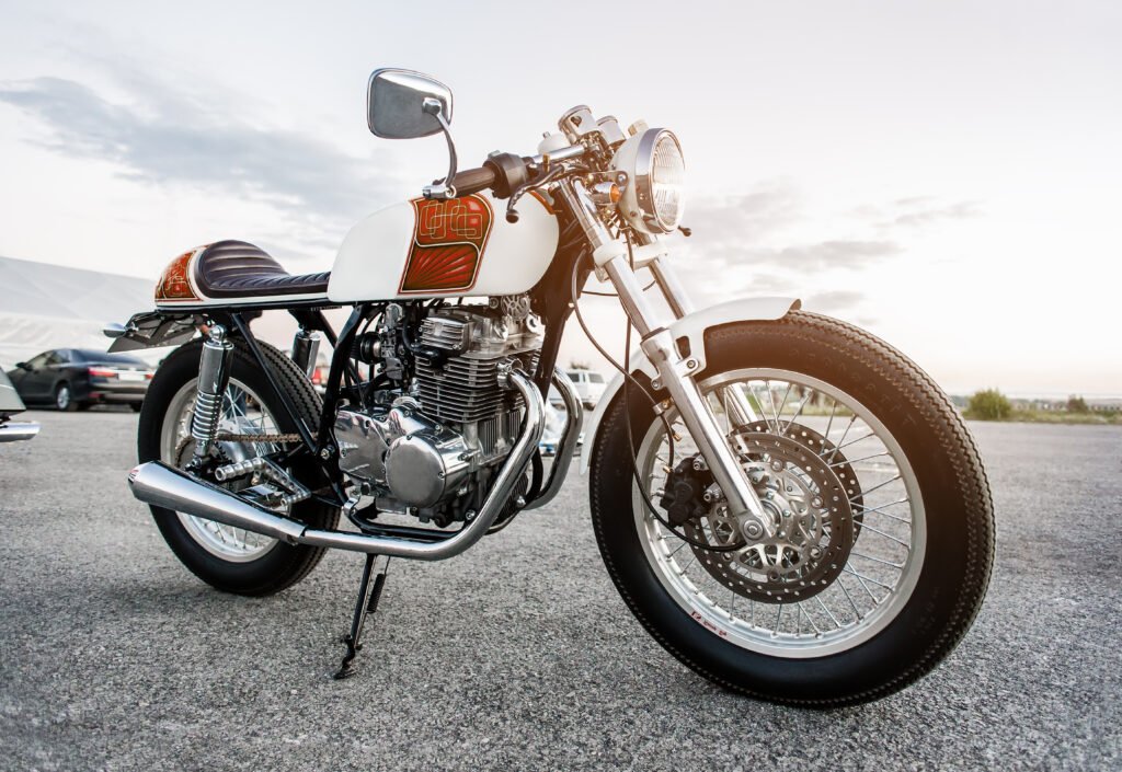 Récord de motos: motocicleta clásica retro