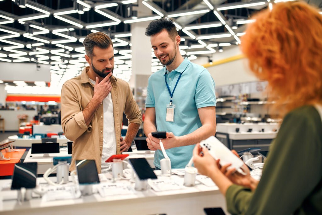 ropa y electrónicos: local de electrodomésticos y tecnología