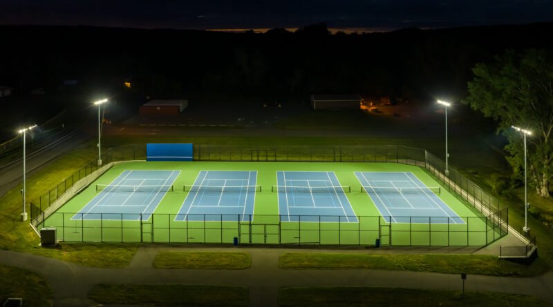 Tirante en Cincinnati: canchas de tenis iluminadas de noche