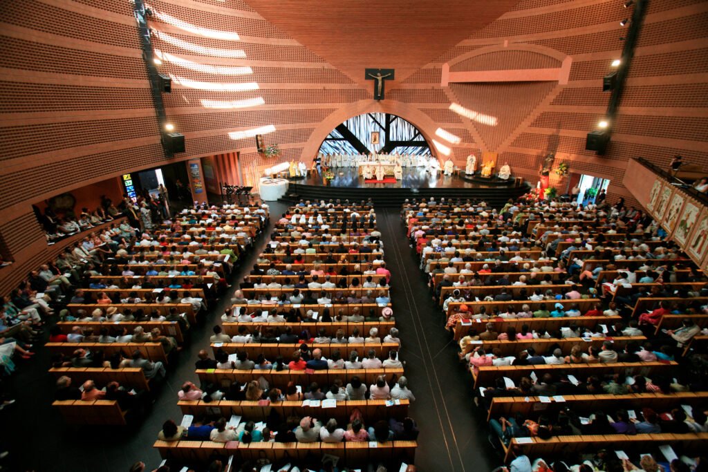 Visita del Papa: misa en una catedral
