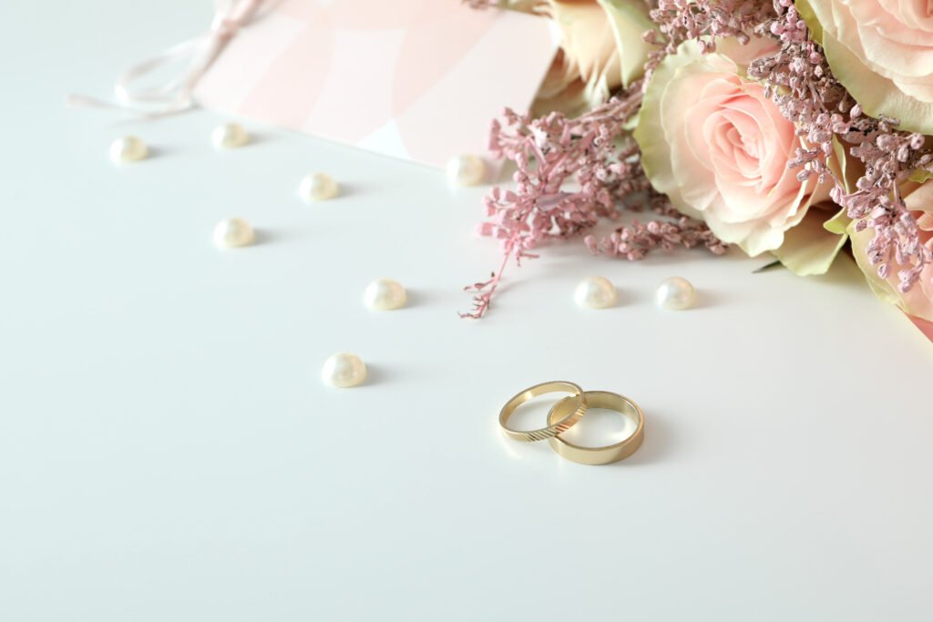 Julieta Prandi: anillos de boda dorados