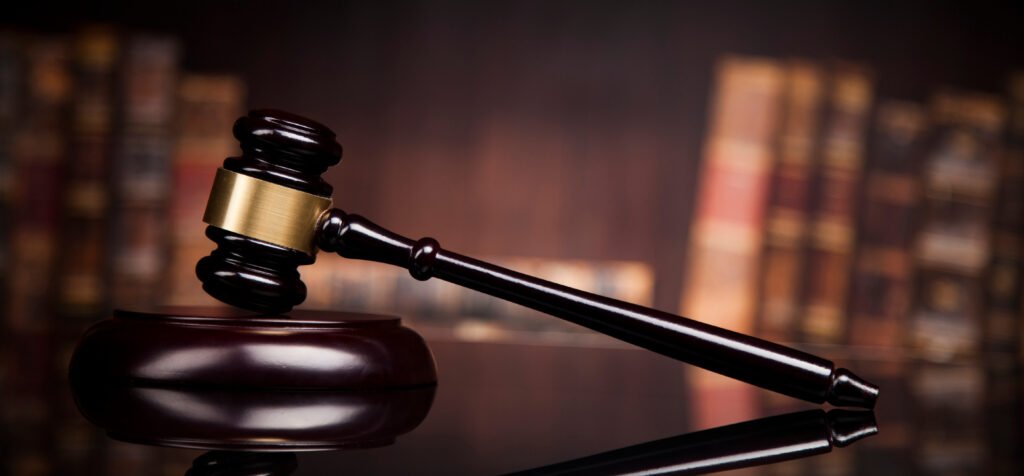 Mazo de juez, Régimen Penal Juvenil