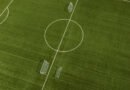semifinales de la Libertadores: vista aérea del círculo central de una cancha de fútbol