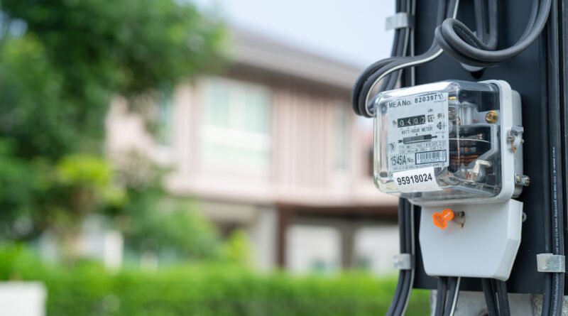 aumentos de octubre: medidor de electricidad de un hogar