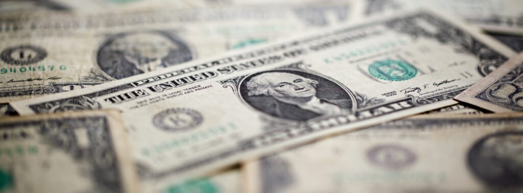 Dólar blue: billetes de dólares y cotización del mercado