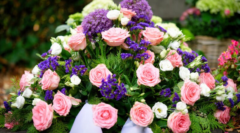 femicidios en Argentina, homenaje con flores