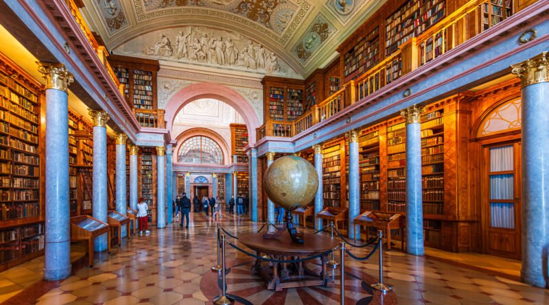 Festival Borges: biblioteca con estanterías de libros