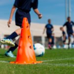 Messi Cup: entrenamiento de fútbol juvenil en una cancha