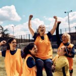 Mundial Sub 17 femenino: futbolistas mujeres celebrando una victoria