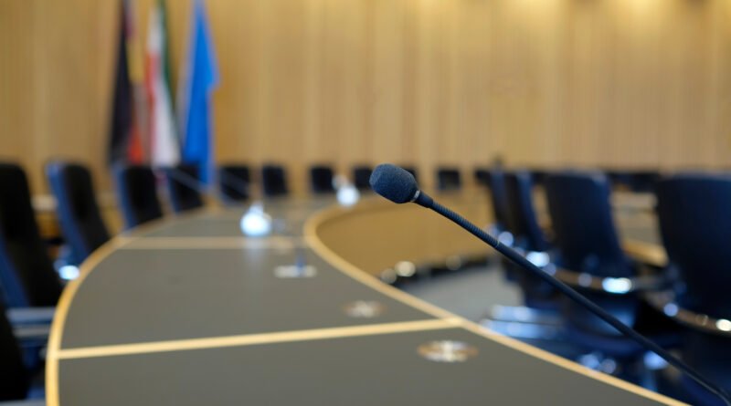 suspensión de dietas en el recinto de Diputados
