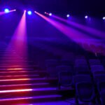 Tini Stoessel: butacas vacías en una sala de concierto