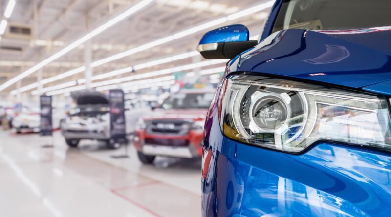 ventas de autos 0km: salón de concesionaria moderno